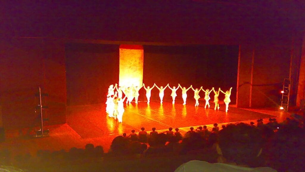 teatro-nacional-volta-a-cena